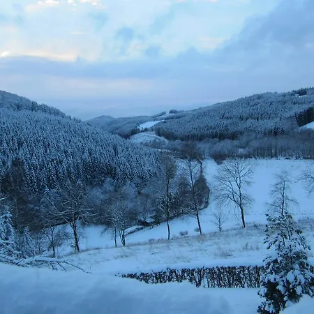 Beste-schnurbus 3* Шмалленберг