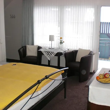 Гостевой дом Beste-schnurbus 3*