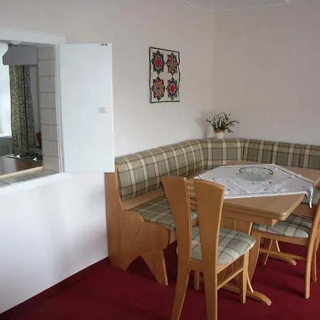 Pensjonat Beste-schnurbus 3*